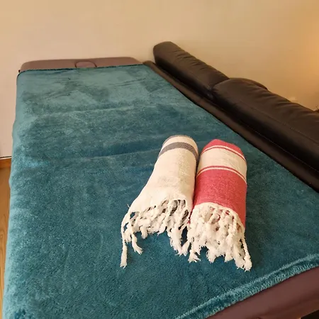 Et Lit Baldaquin Apartmán *